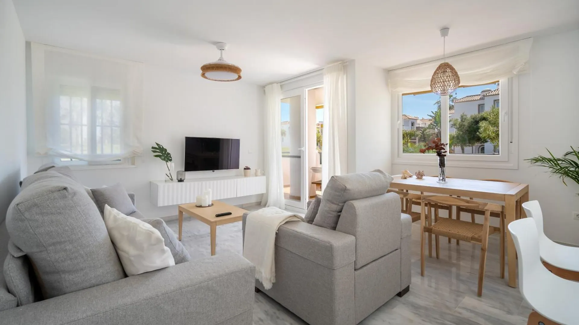 Gran Apartamento Laguna Beach 托罗克斯科斯塔